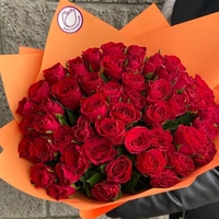 К чему дарят красные розы – значение и символика цветов