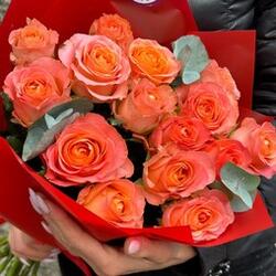 15 роз (50 см) кларенс с оформлением