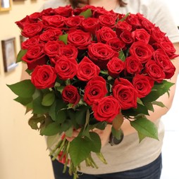 51 роза 40 см Красная Гран При