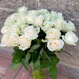 Роза 50 см Россия цветная